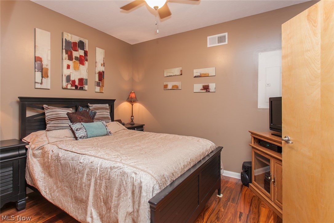 Stonebridge Plaza - Residential