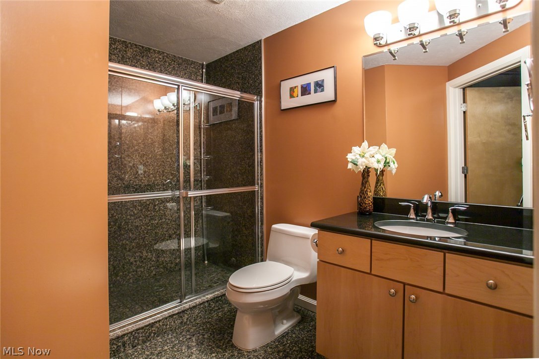 Stonebridge Plaza - Residential