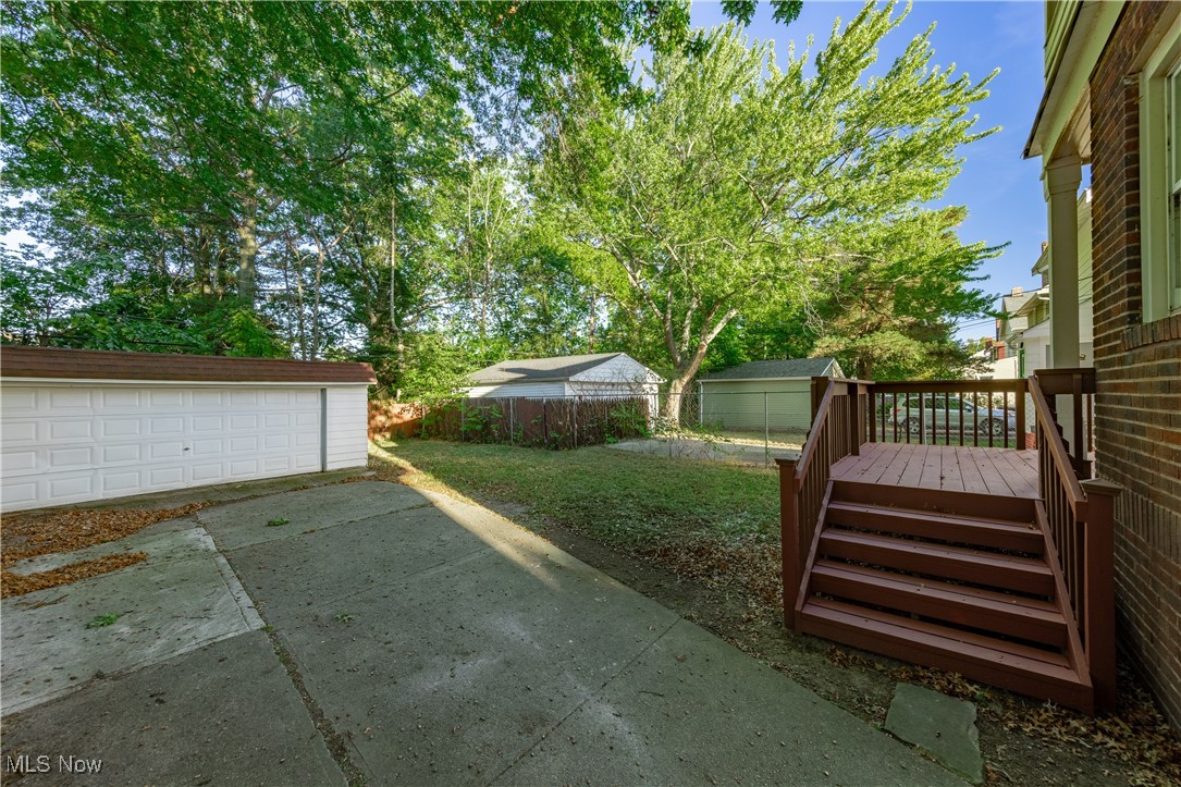 Cleveland Heights, Ohio 44121, United States, 3 Bedrooms Bedrooms, ,2 BathroomsBathrooms,Residential,Active,221275