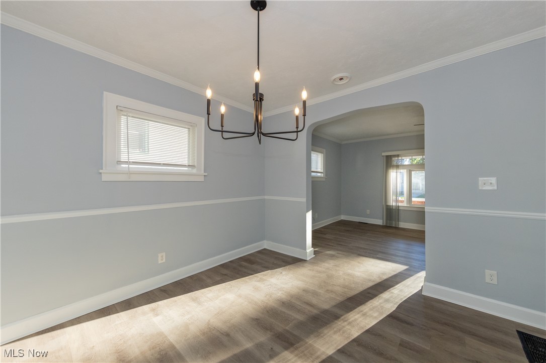 Cleveland Heights, Ohio 44121, United States, 3 Bedrooms Bedrooms, ,2 BathroomsBathrooms,Residential,Active,221275