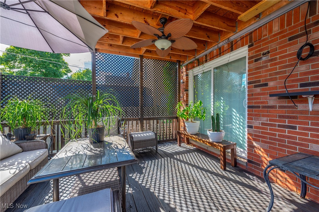 Applewood Sub/Kimberly Town & - Residential