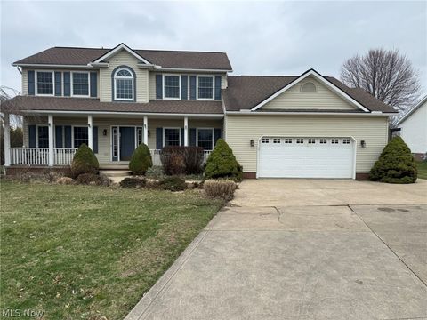 Homes For Sale - 1965 Augusta Drive<br/> Stark County, Massillon, OH 44646