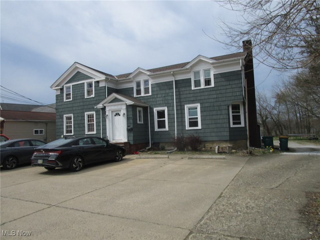559 549 E Main Street