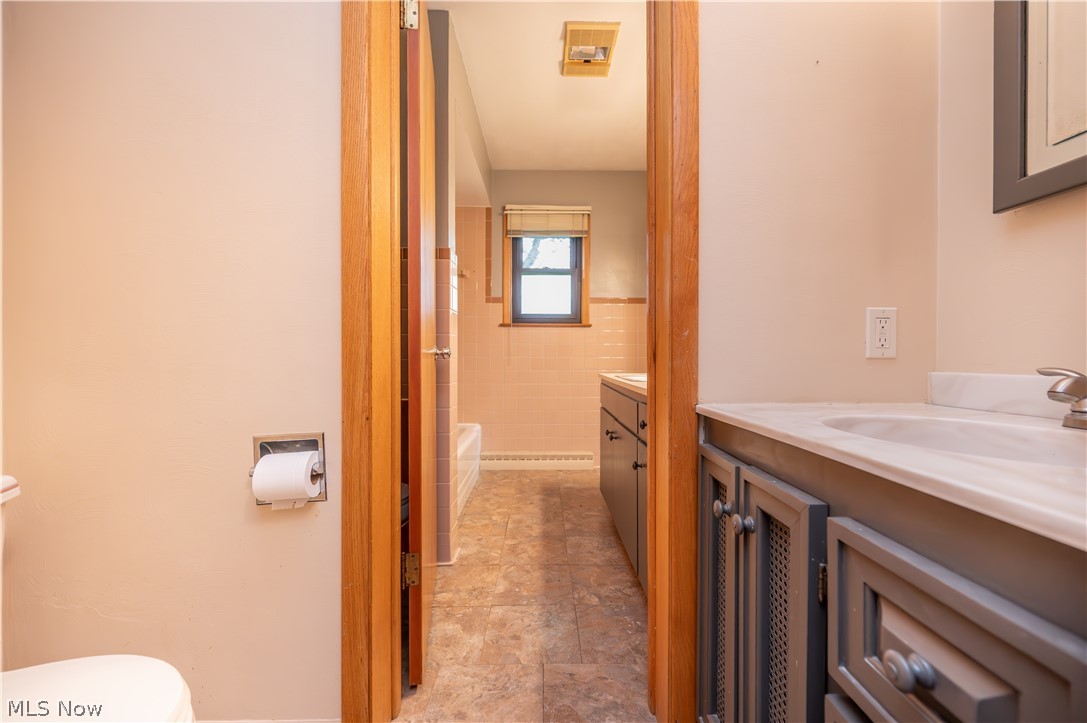 Woodland Acres - Residential