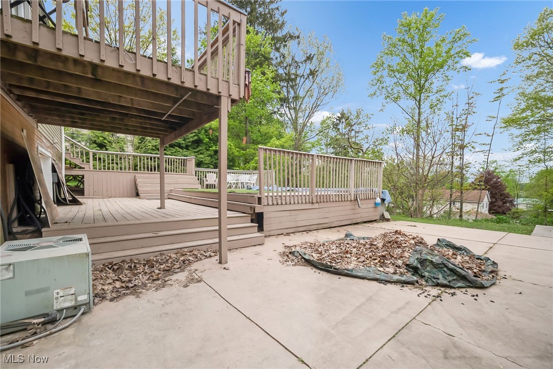 29407 Waldensa Avenue, Wickliffe, Ohio image 28