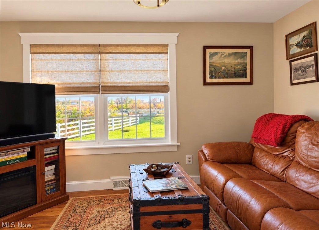 9805 State Route 250 SE