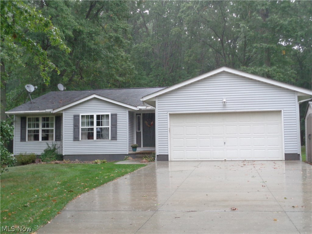 Ranch located on a 100 x 264 lot, cul de sac with a scenic backyard, peaceful view from the deck. Open floor plan, great room with room for dining area, eat in kitchen with newer 2015 appliances. First floor laundry room. Partial finished basement with 2 large bedrooms and a full bath, plenty of room for storage and adding a rec room. Ceiling fans, newer driveway 2015, newer carpet in great room. Home Warranty included.