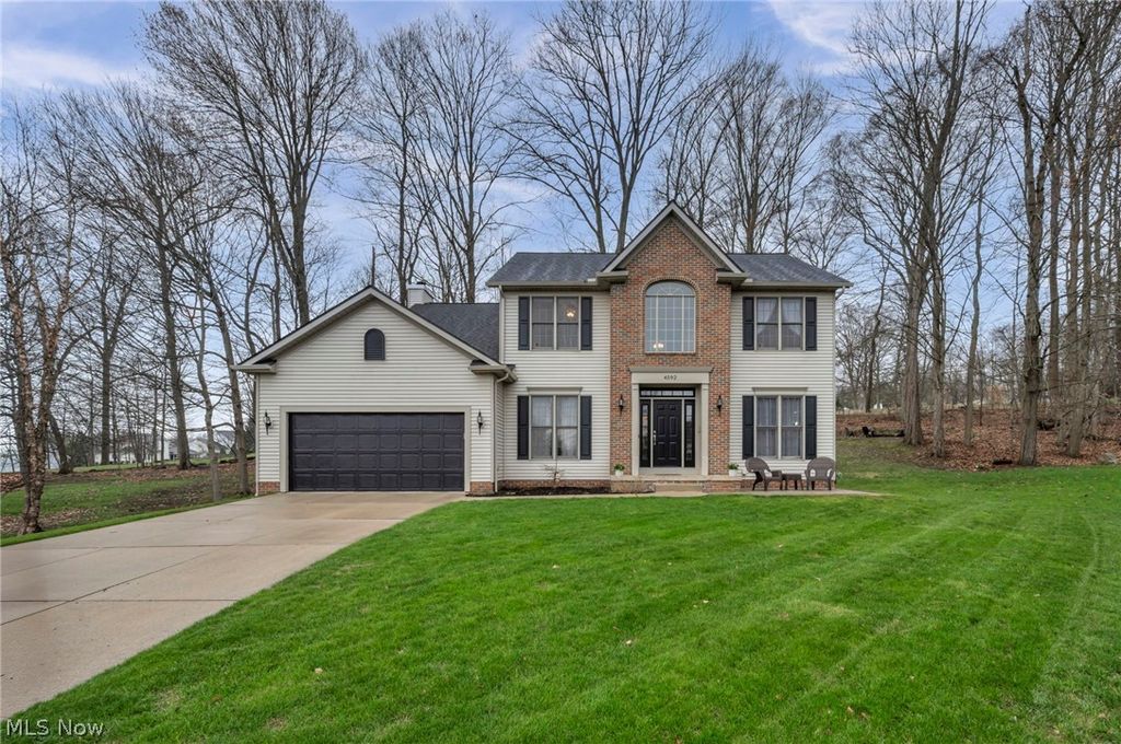 Photo of 4592 Muirwood Place, Stow, OH 44224 (MLS # 5198577)