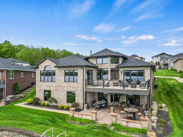 1004 Waters Edge Drive