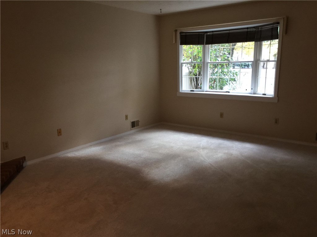 Colonial Courts Condo - Residential