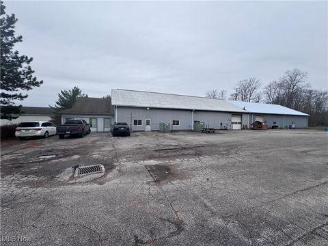 5809 Center Road Valley City OH 44280