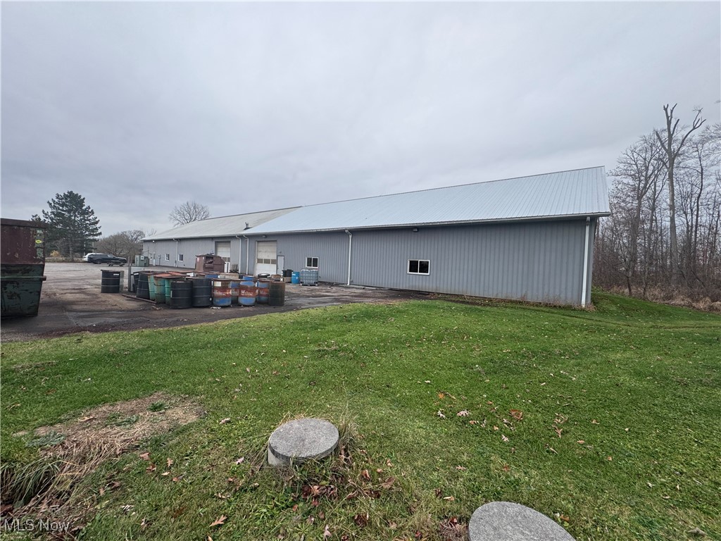 5809 Center Road