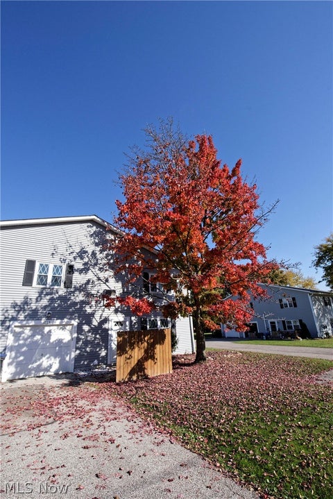 Photo of 4213 Dennis Lane, Brunswick, OH 44212 (MLS # 5257105)