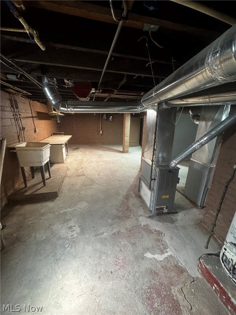 Tiny photo for 805 Rudyard Road, Cleveland, OH 44110 (MLS # 5243293)