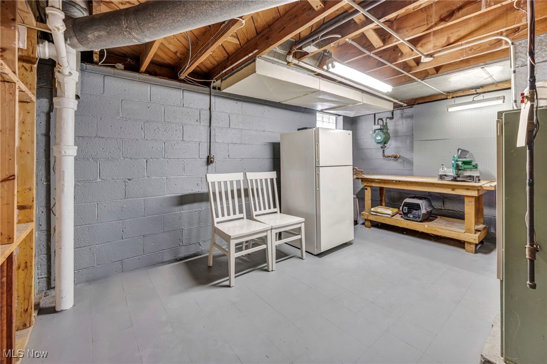 6023 Pelham Drive, Cleveland, Ohio image 32