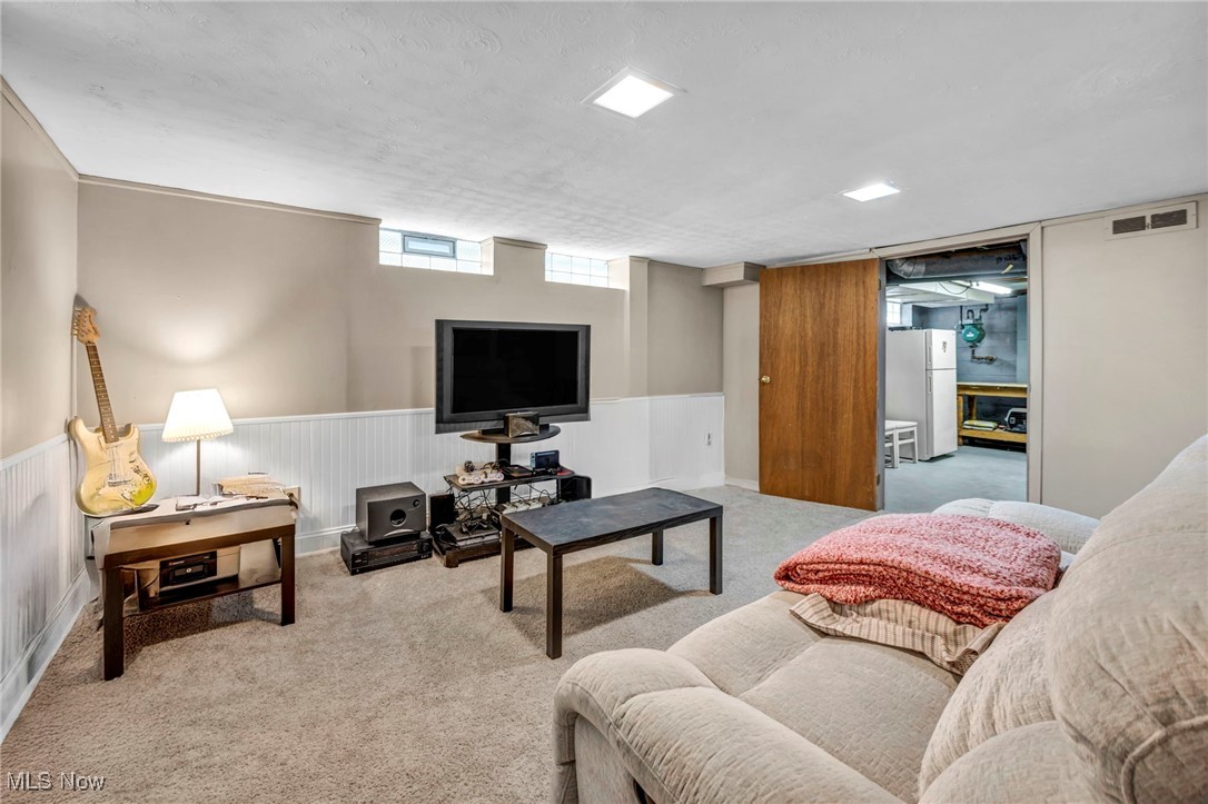 6023 Pelham Drive, Cleveland, Ohio image 29