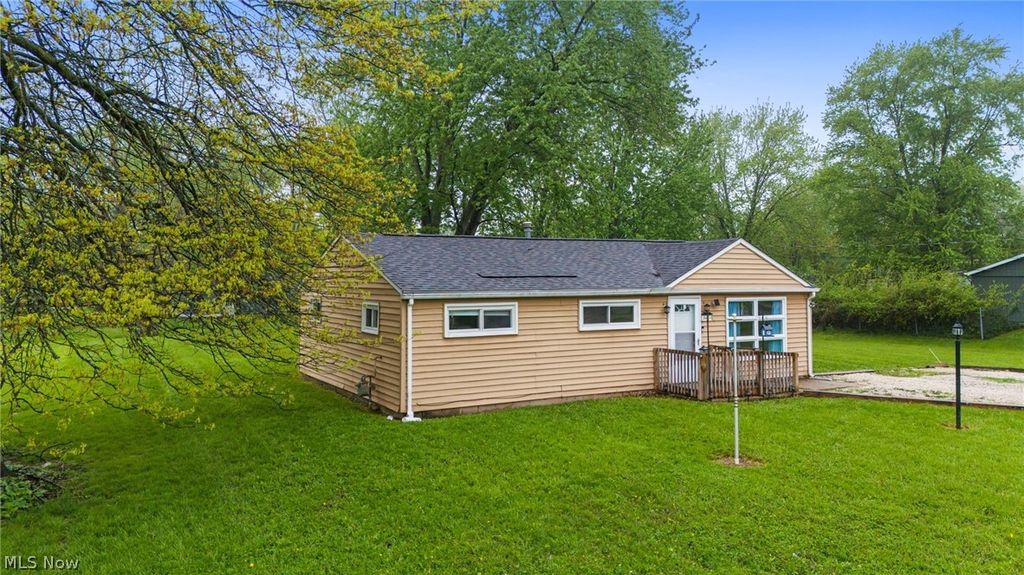 Photo of 648 Richie Drive, Brunswick, OH 44212 (MLS # 5205240)