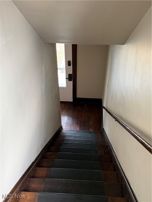 Lakewood Park - Residential Income