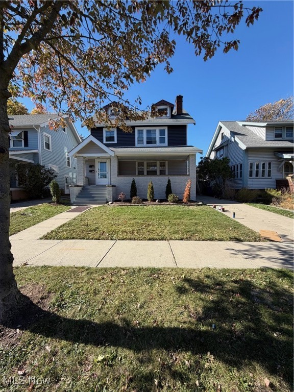 Lakewood Park - Residential Income