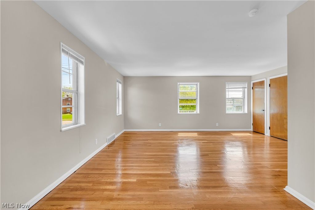 Photo of 20571 Lake Shore Boulevard #2/UP, Euclid, OH 44123 (MLS # 5209470)