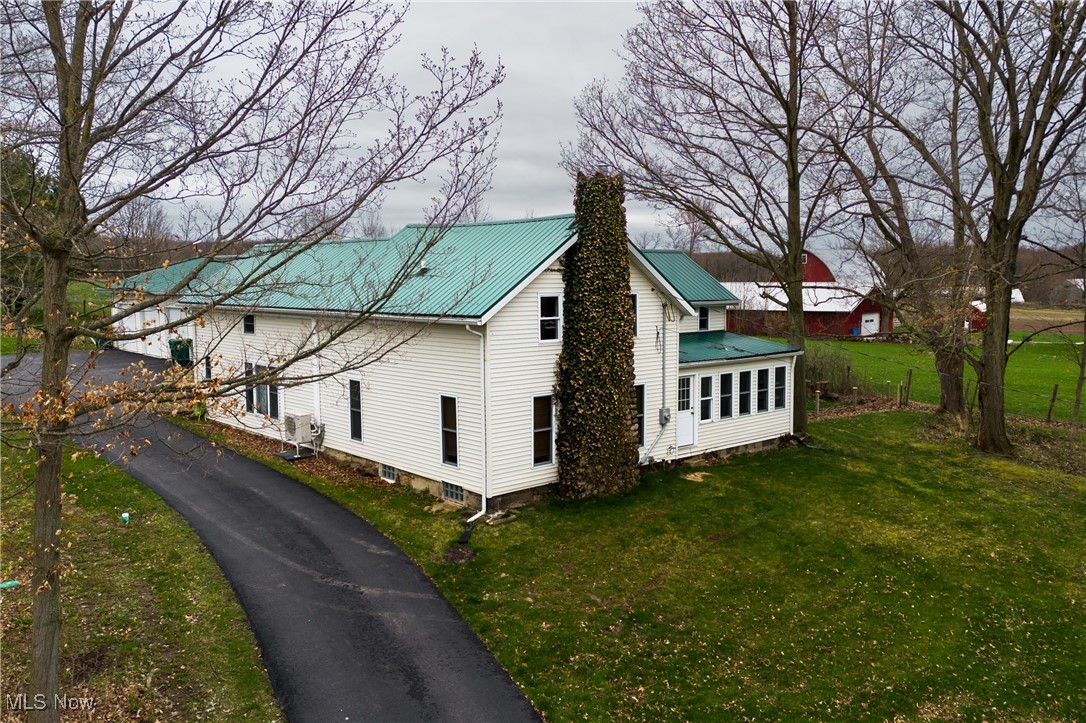 15701 Claridon Troy Road, Burton, Ohio image 45