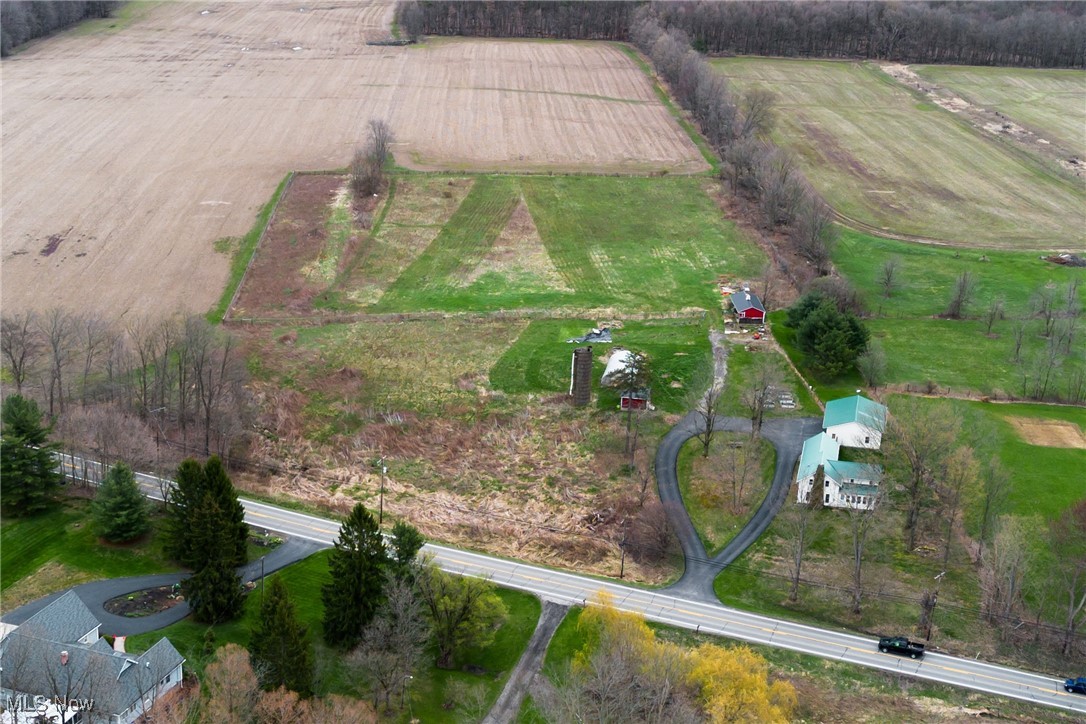 15701 Claridon Troy Road, Burton, Ohio image 42