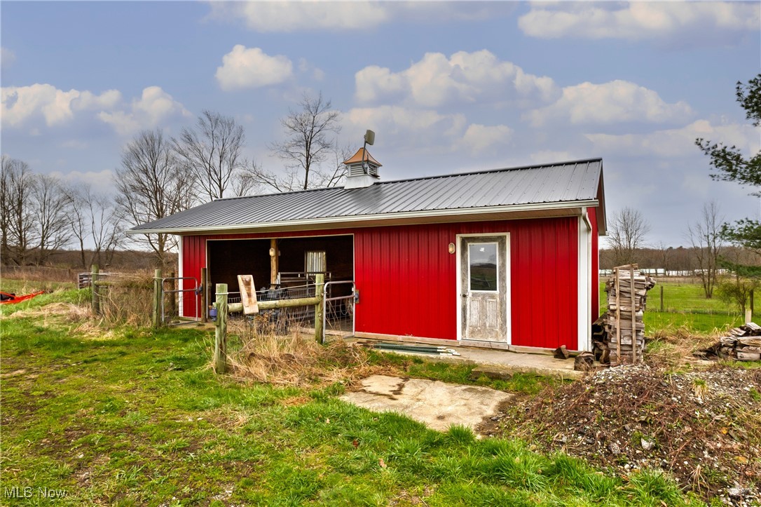 15701 Claridon Troy Road, Burton, Ohio image 38
