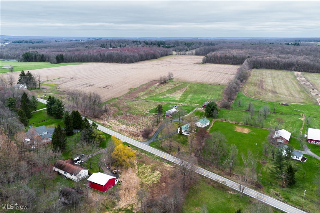 15701 Claridon Troy Road, Burton, Ohio image 43