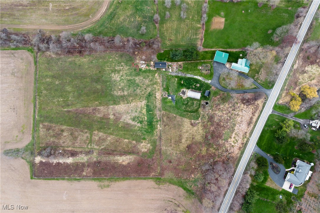 15701 Claridon Troy Road, Burton, Ohio image 40