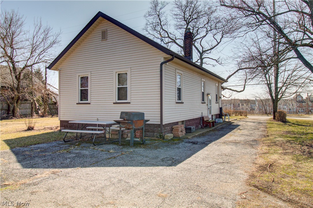 Black River 01 - Residential