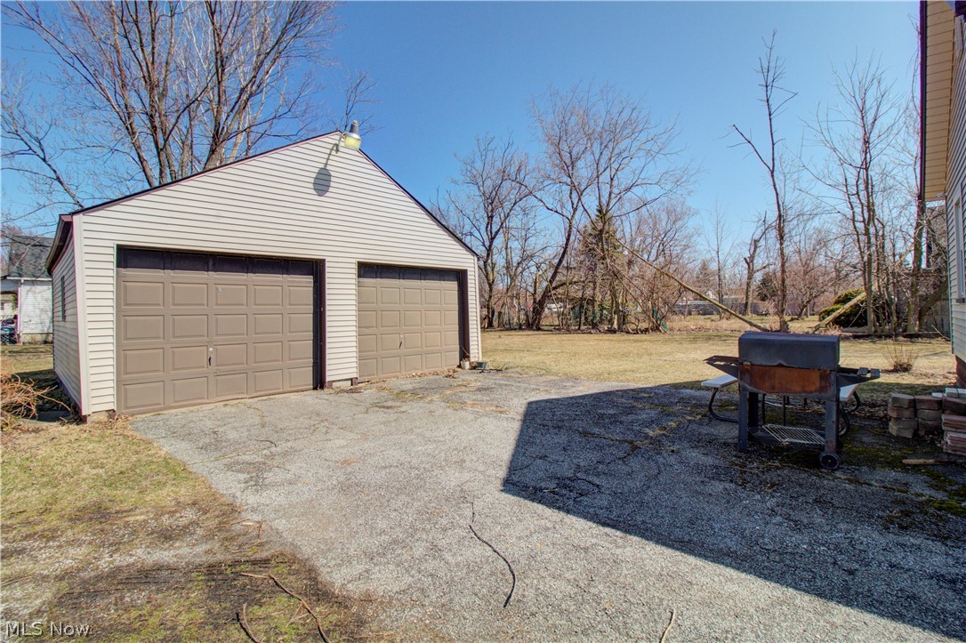 Black River 01 - Residential