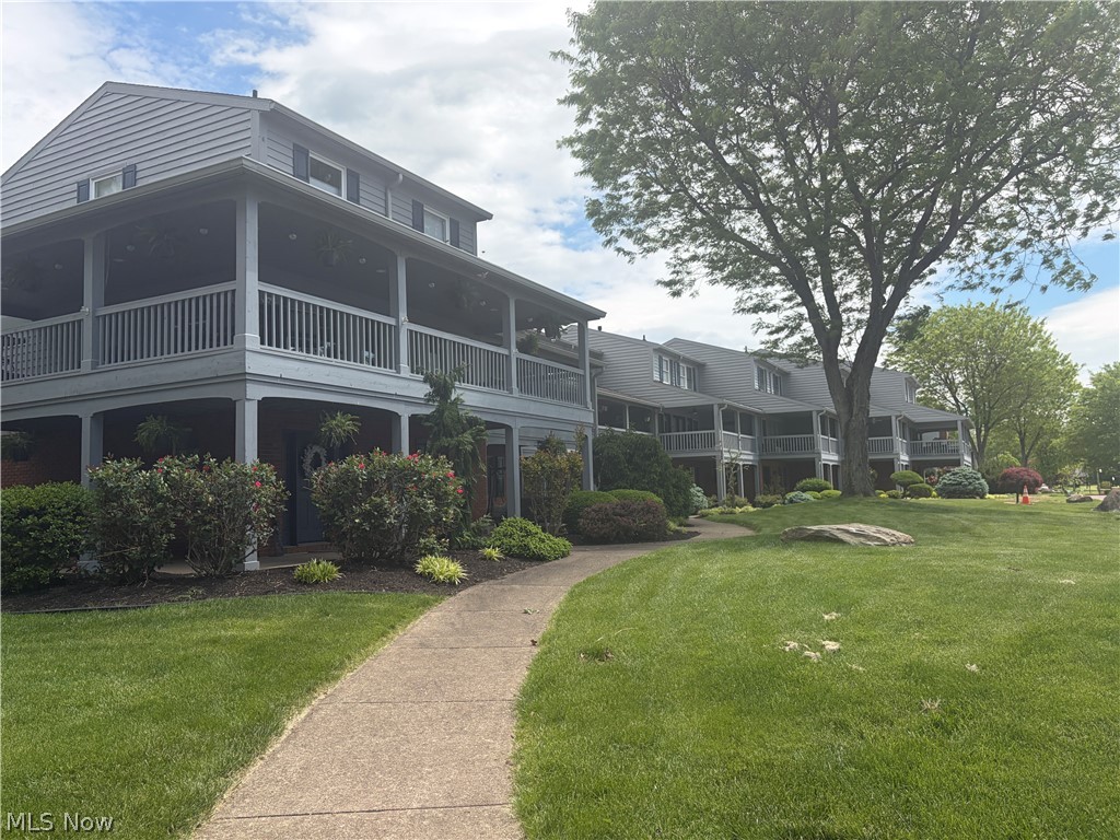 Levee Twnhses - Residential