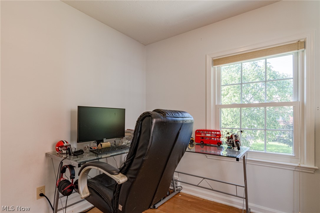 Rapid Transit Land Cos 01 - Residential