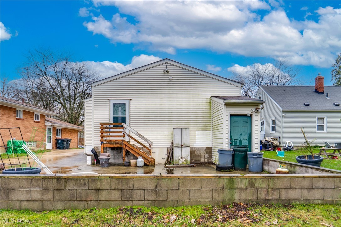 958 Carpenter Street, Akron, Ohio image 23