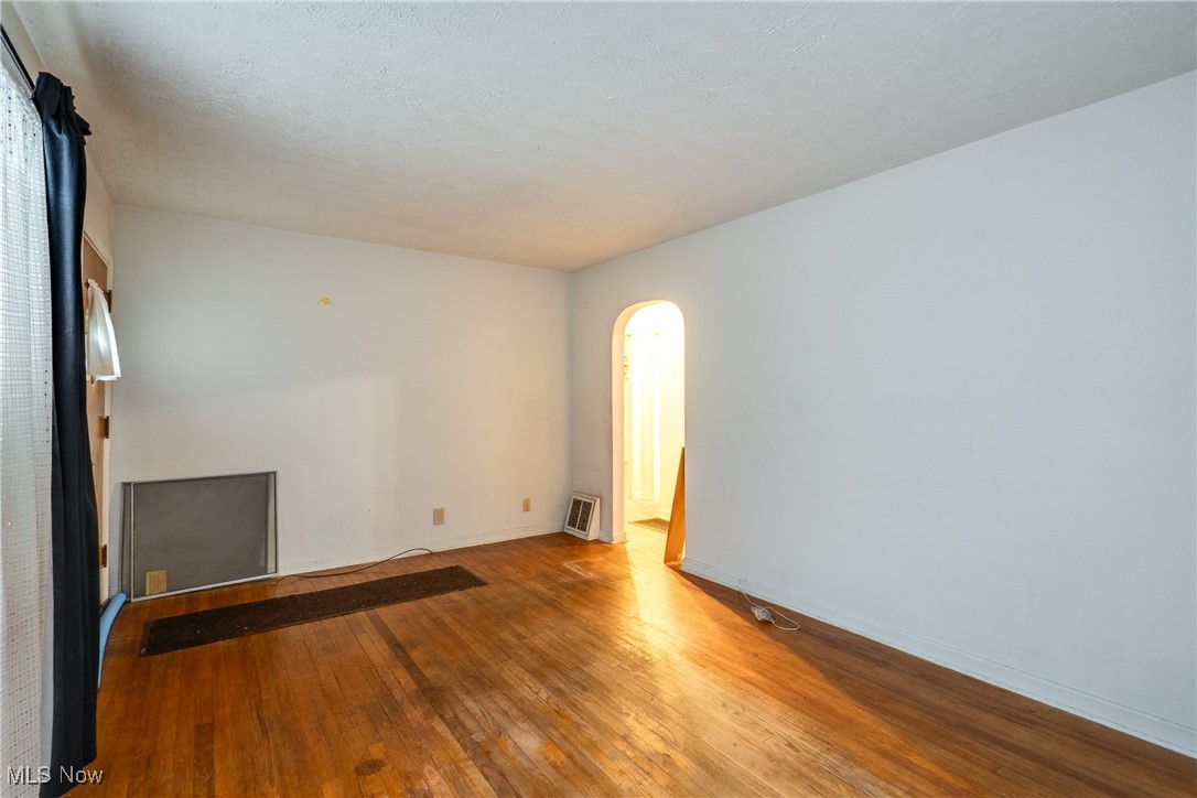 958 Carpenter Street, Akron, Ohio image 7