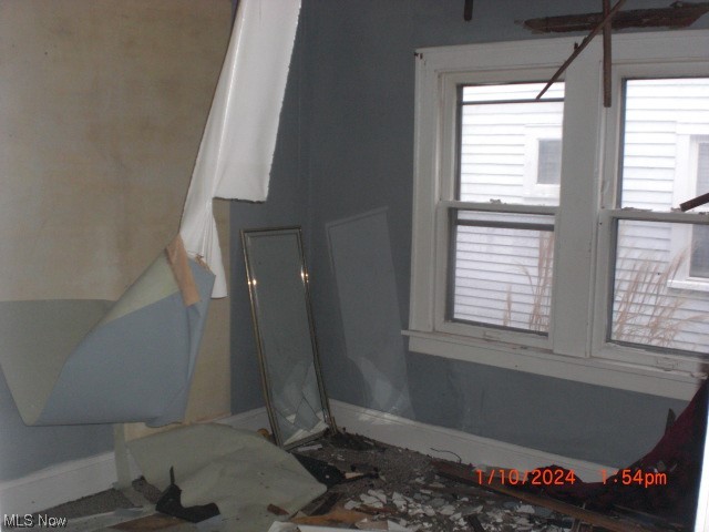 A C Spears 03 - Residential Income