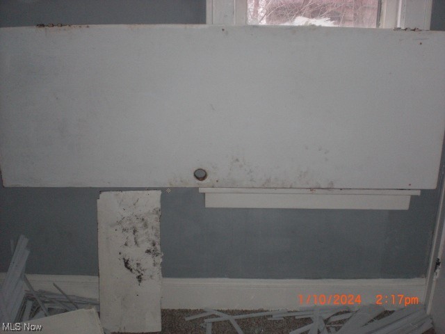 A C Spears 03 - Residential Income