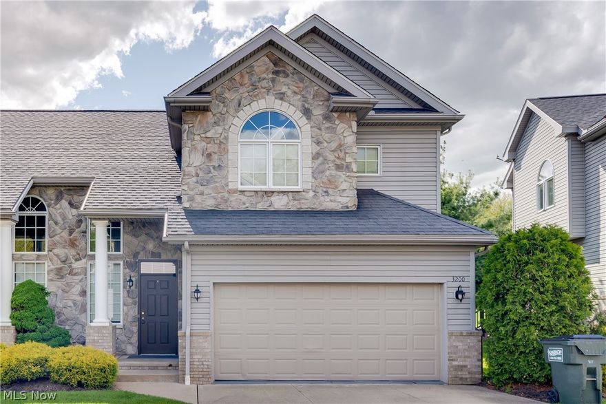 Beautiful condo in the desirable Green School District, ready for your finishing touches! Close to the highway, shopping, restaurants, and the Portage Lakes. This is maintenance free living at it's best!  All appliances, including hot tub, stay. Open floor plan on main floor, partially finished basement, 2nd floor laundry close to the bedrooms, and a large master bedroom suite are just a few of the things you'll love about this place! Call for your showing today!!!