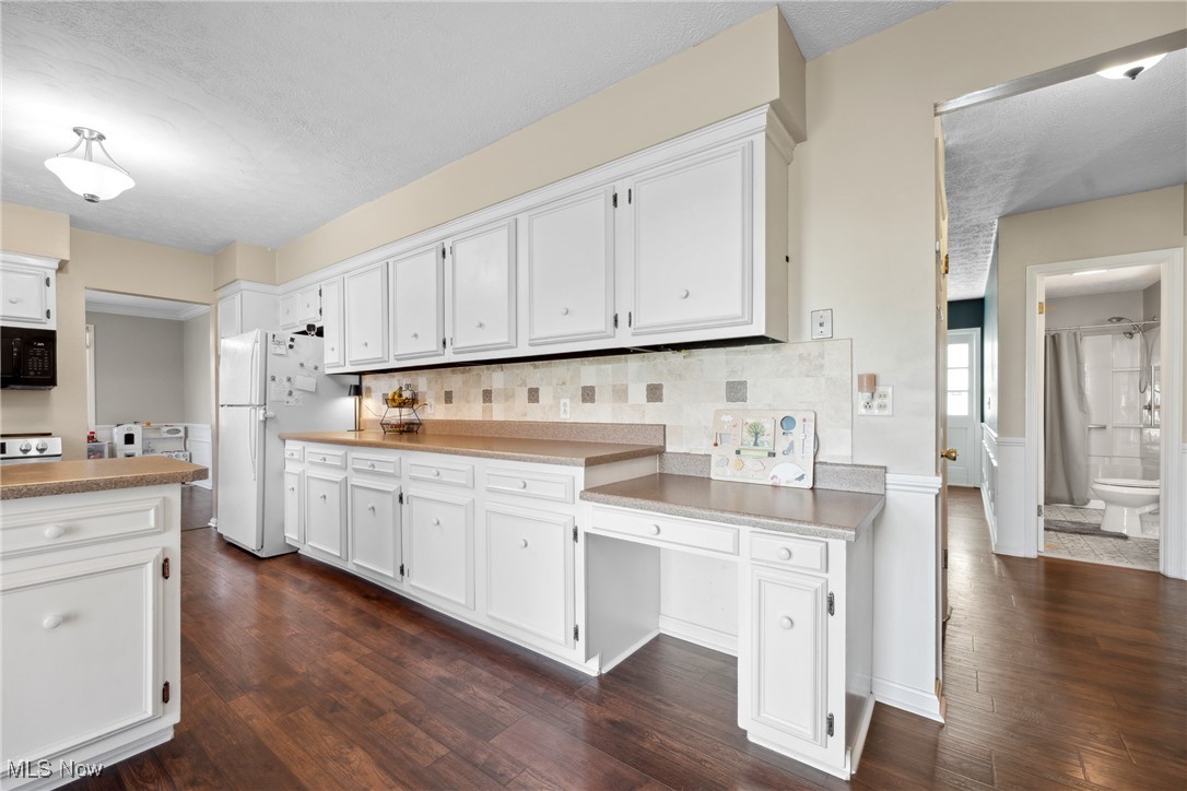 2737 Englewood Drive, Canton, Ohio image 12