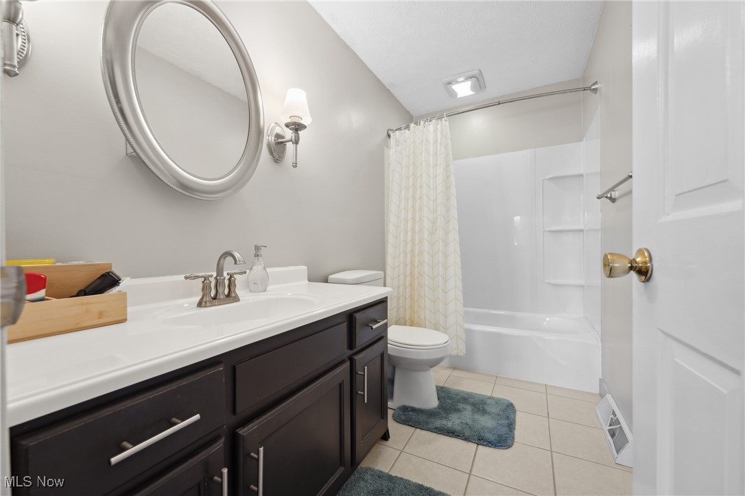 2737 Englewood Drive, Canton, Ohio image 28