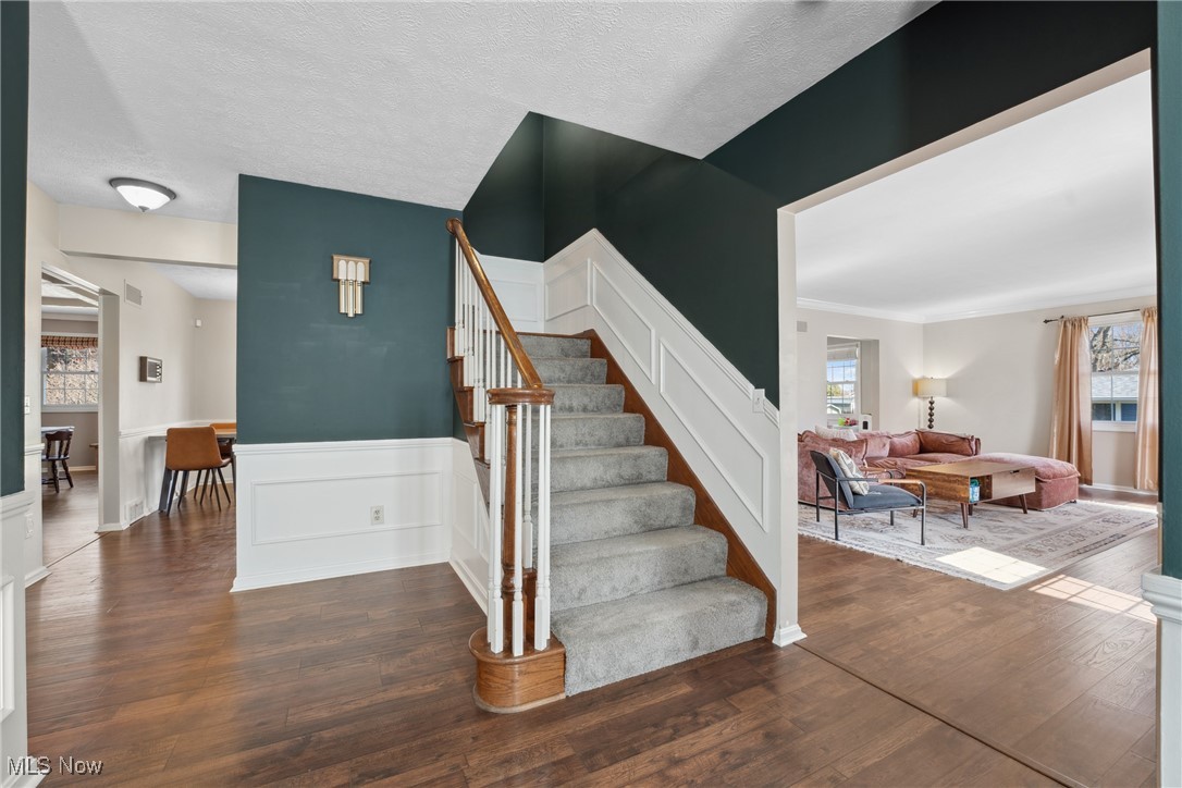 2737 Englewood Drive, Canton, Ohio image 8