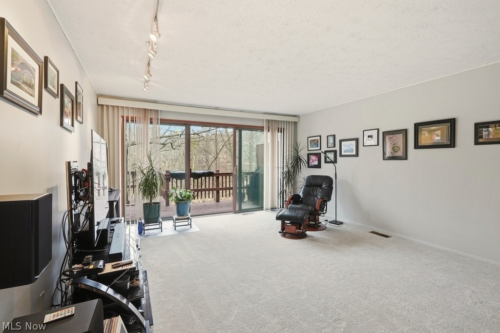 Cliffs Condo - Residential