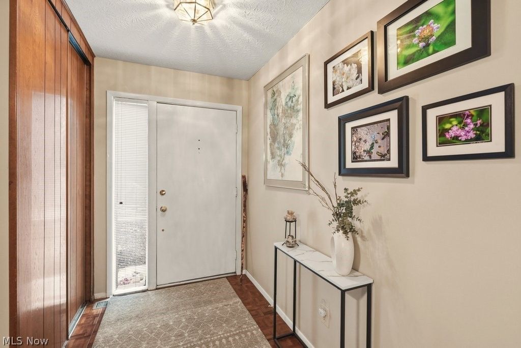 Photo of 17833 Cliffside Drive, Strongsville, OH 44136 (MLS # 5192282)