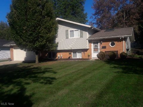 5399 Berkshire Drive, North Olmsted, OH 44070 - #: 5161886