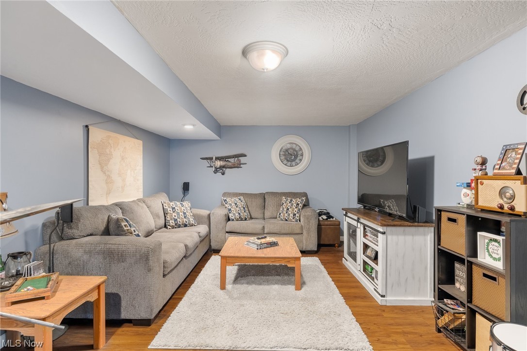 Village/Lexington - Residential