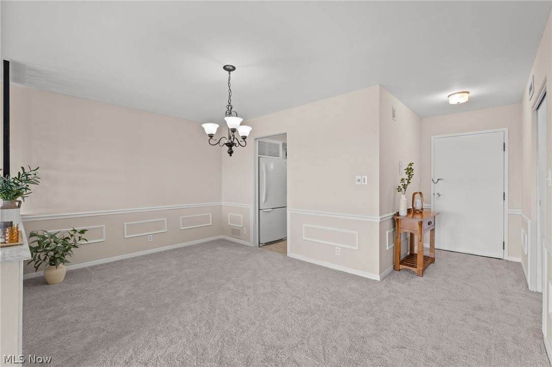 Carlton House Condo - Residential