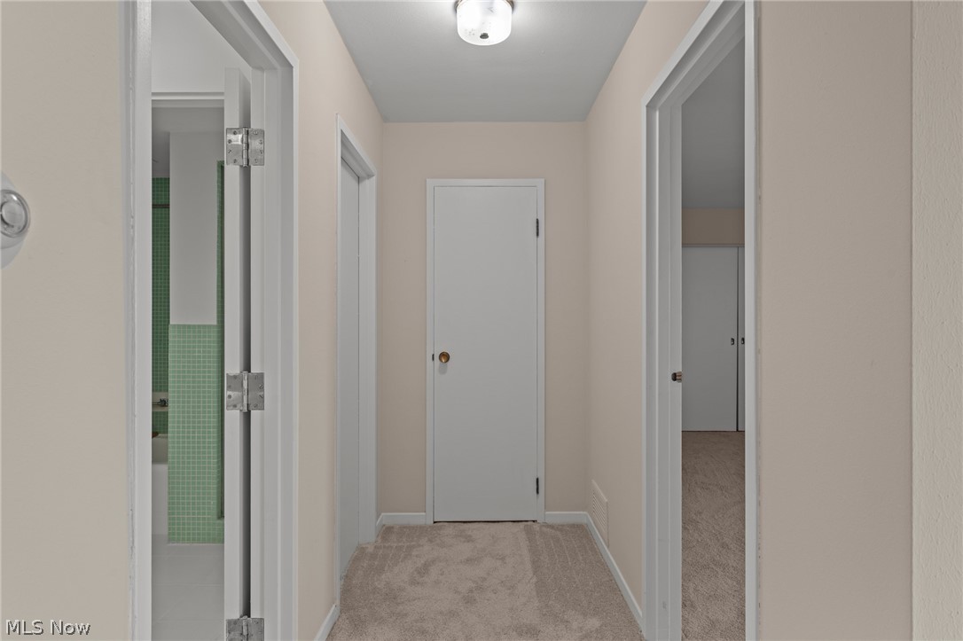 Carlton House Condo - Residential