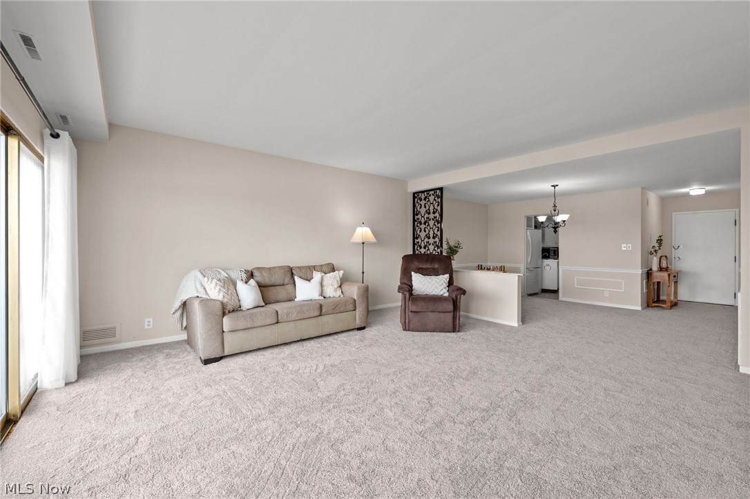 Carlton House Condo - Residential