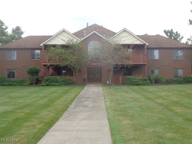 Prime Second Floor Meticulously Kept Ranch Condo Ready To Move Right Into!! Highly Desirable Country Lakes Development!! Gas Fireplace In Spacious Living Room With Vaulted Ceilings!!!! Private Patio!! Maintenance Free Living!! One Car Garage!! In Suite Laundry!! Two Full Baths--One Off The Master!! Storage Off Patio!! Country Lakes Development Amenities Include Pool, Rec Center, Playground, Fishing Lake, Tennis Court, And Basketball Court!! Award Winning Schools!! Excellent Location Close to Interstates, Metroparks, Shopping!!