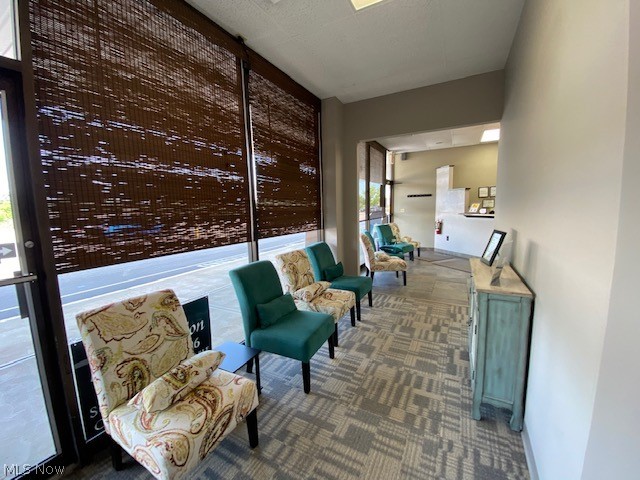 Rolling Hills Shopping Plaza - Commercial Lease